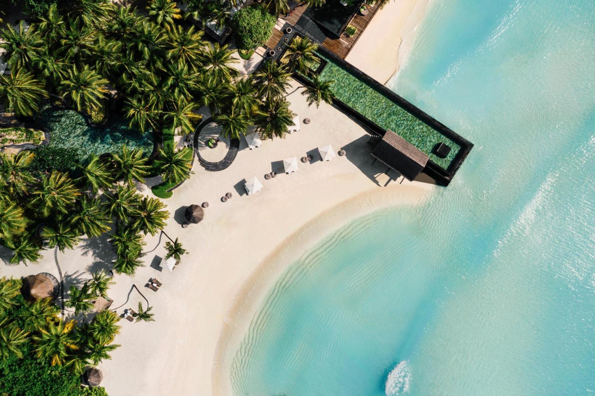 One&Only Reethi Rah Hotel Exterior photo