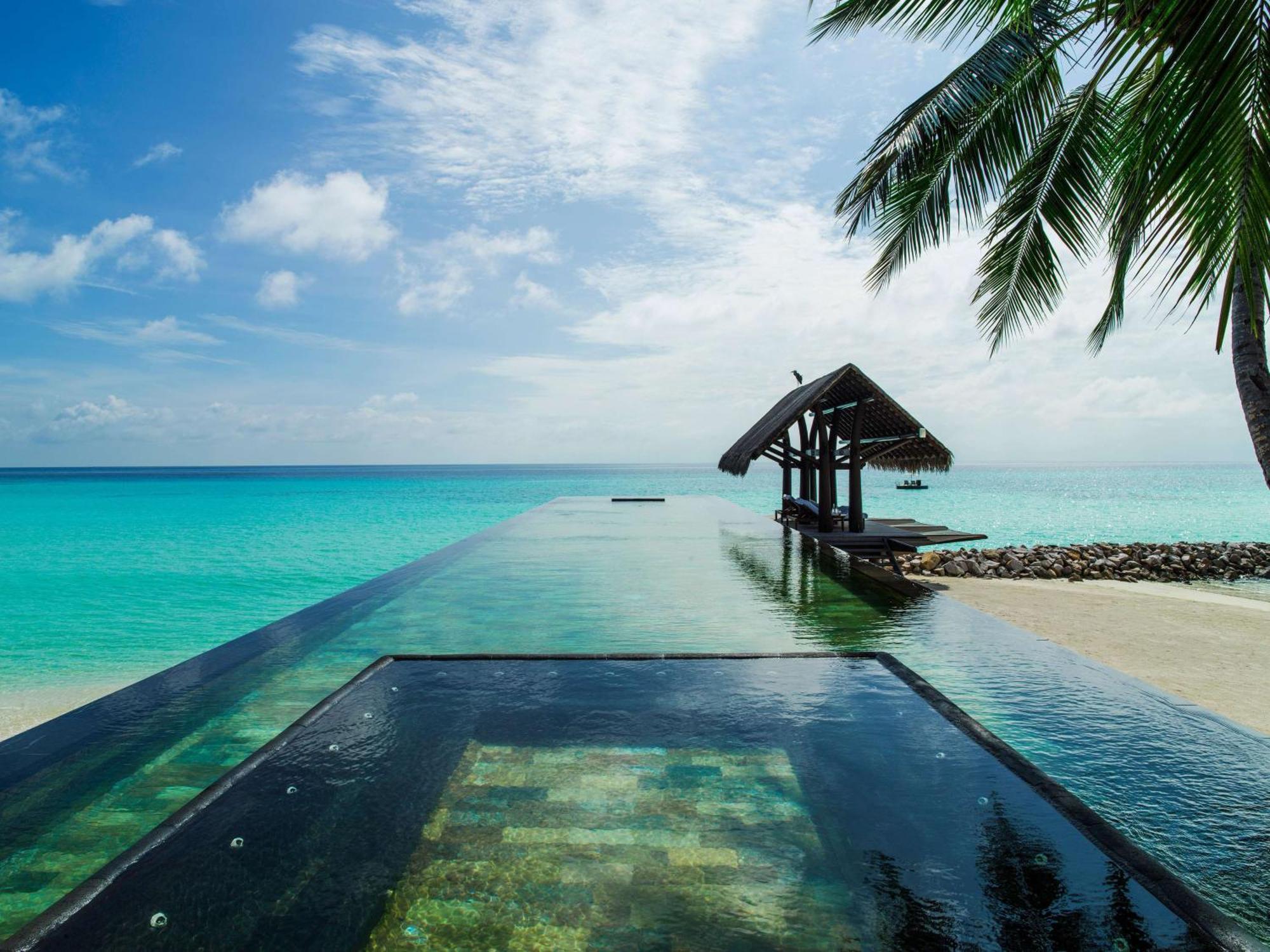 One&Only Reethi Rah Hotel Exterior photo