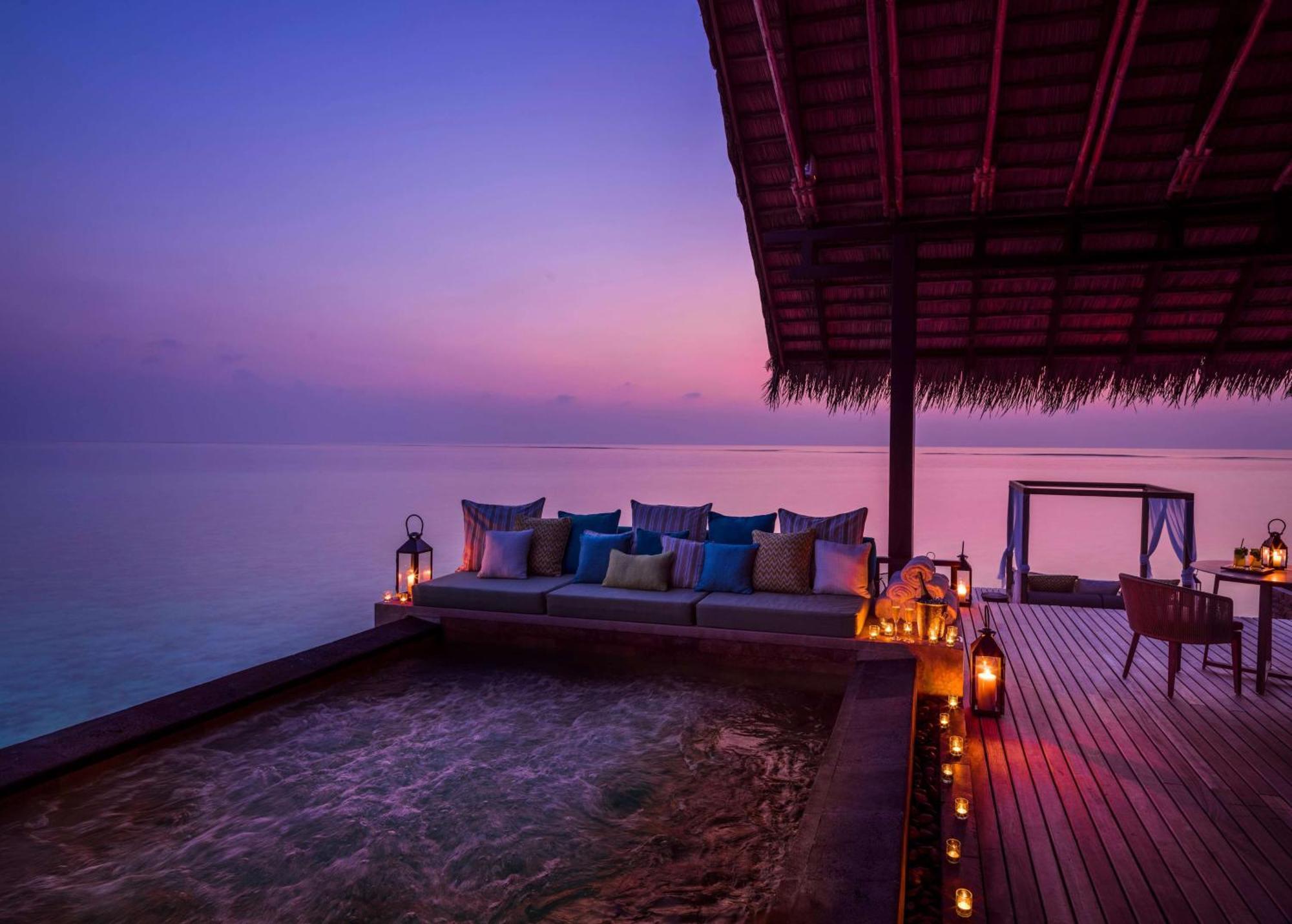 One&Only Reethi Rah Hotel Exterior photo