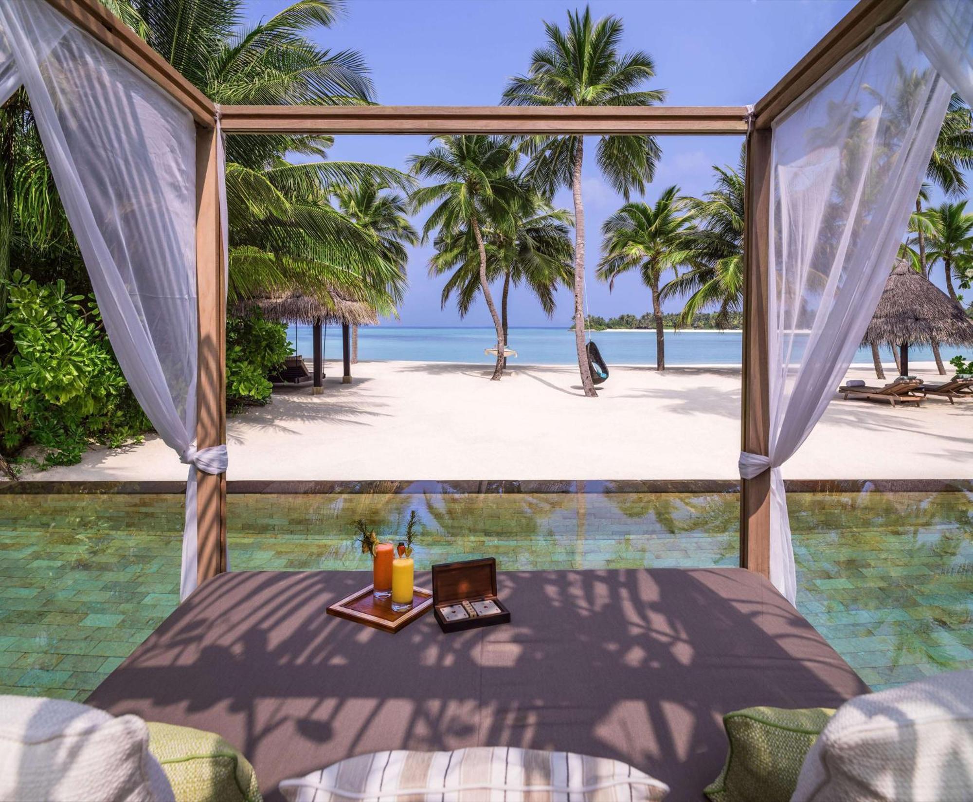 One&Only Reethi Rah Hotel Exterior photo