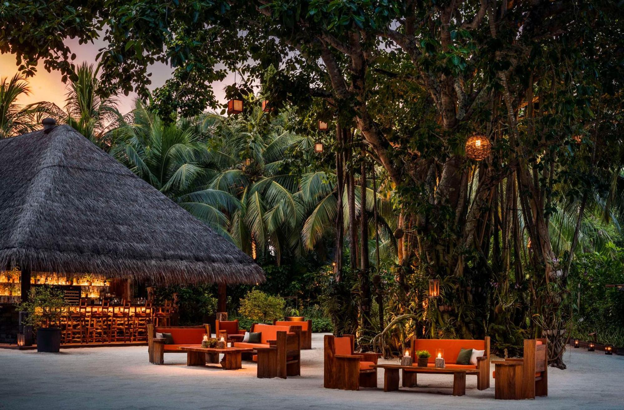 One&Only Reethi Rah Hotel Exterior photo